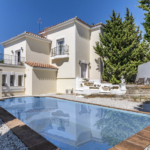 Villa house in Arena Beach