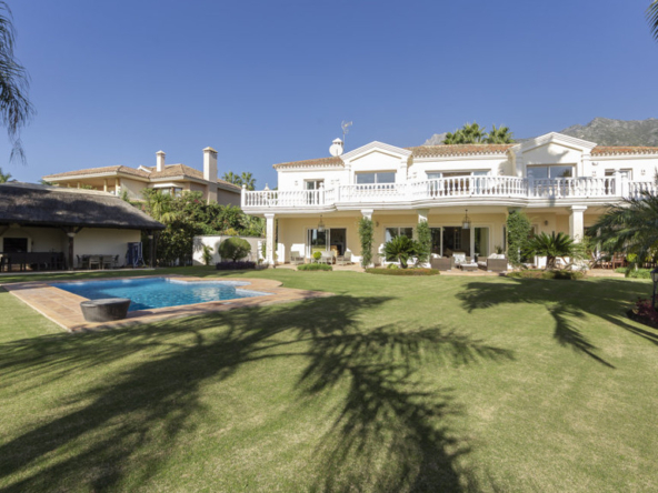 Villa house in Sierra Blanca
