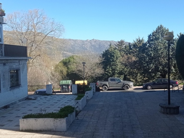 Business premise in Becerril