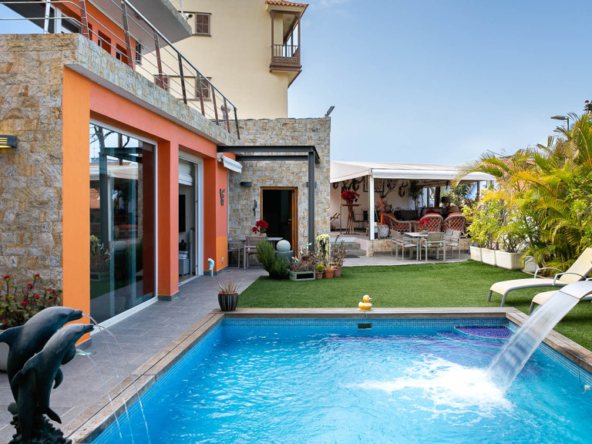 Villa house in Ciudad Jardín (Las Palmas)
