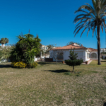 Villa house in Elviria Playa