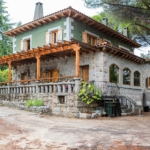 Villa house in Hoyo de Manzanares