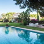 Villa house in Sitio de Calahonda